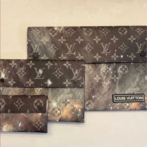 ##SOLD!! Louis Vuitton Alpha Trio Pouchette